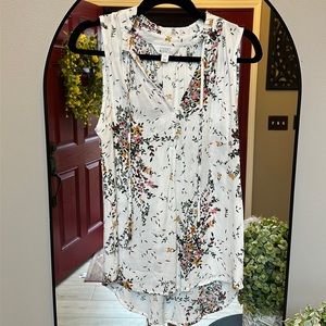Market & Spruce White Floral Tank Blouse SMALL